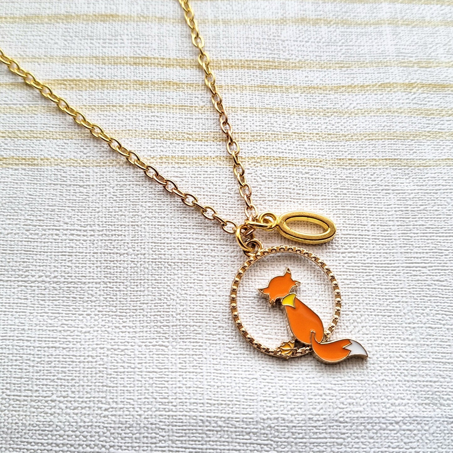 Fox necklace, cute foxy jewellery, woodland forest jewelry, animal necklace, wilderness necklace, personalised initial necklace