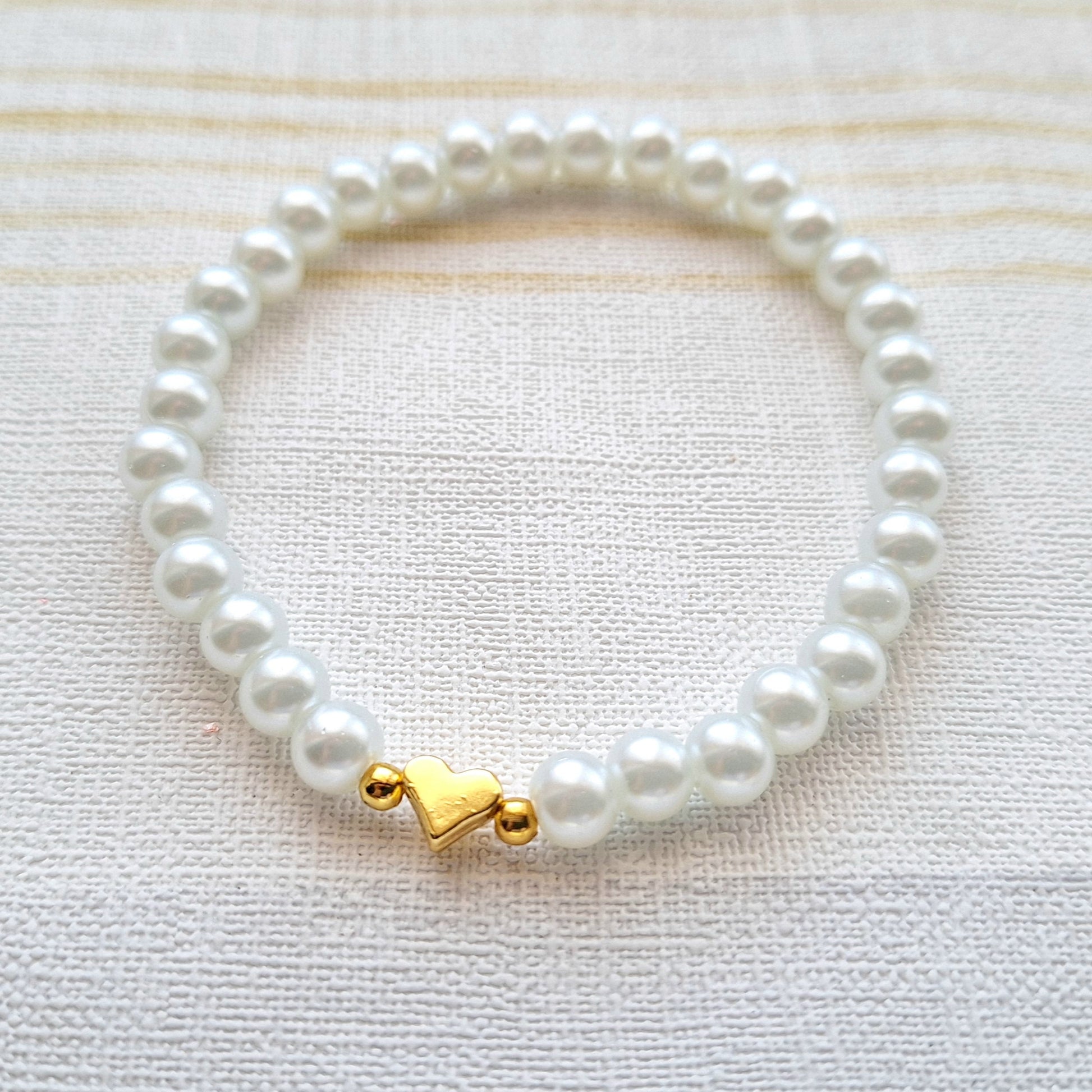 Heart bracelet, bride jewelry, valentines day gift, bridal jewellery, flowergirl bracelet, bridesmaid gift