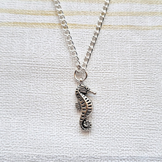 Seahorse necklace, nautical necklace, sea creature lover, sealife gift for girls, ocean jewelry, summer jewellery