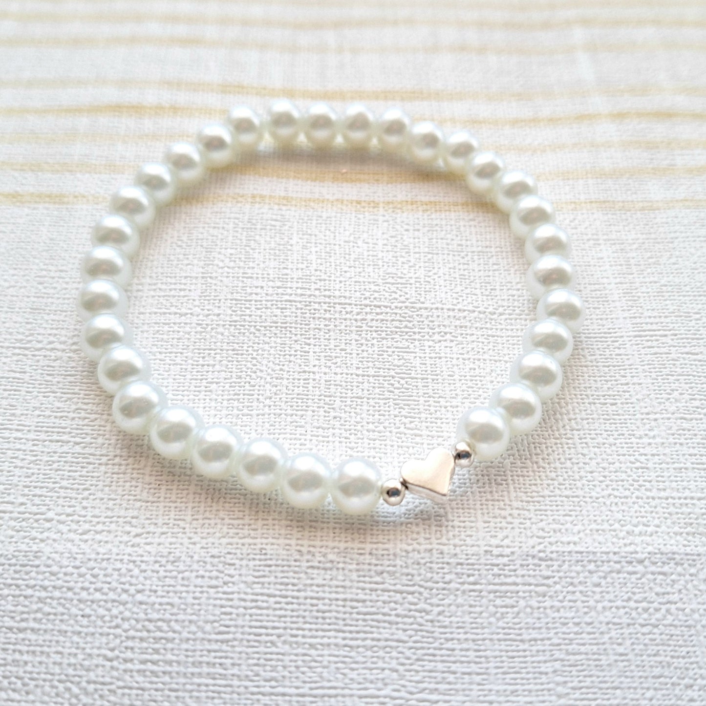 Heart bracelet, bride jewelry, valentines day gift, bridal jewellery, flowergirl bracelet, bridesmaid gift